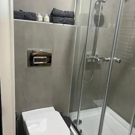 Bosphorus Dominant Renovated 120m With Breathtaking View * İstanbul