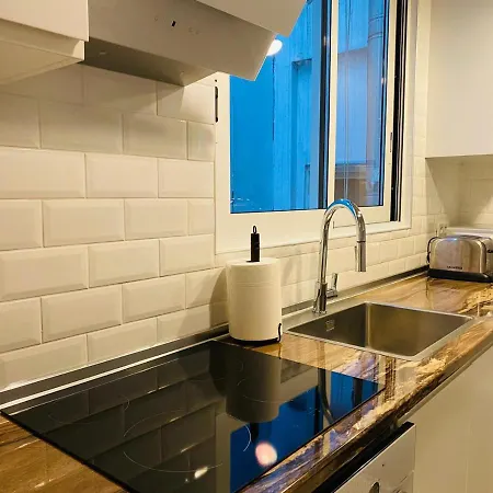 Bosphorus Dominant Renovated 120m With Breathtaking View